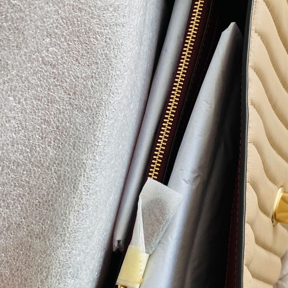 NEW Coach Tilly Top Handle With Linear Quilting Bag - Taupe - Picture 6 of 10